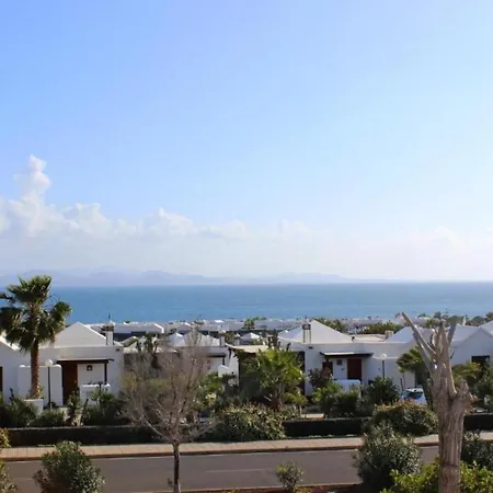 公寓 La The One Bedroom With Half Board, Wifi, In Playa Blanca