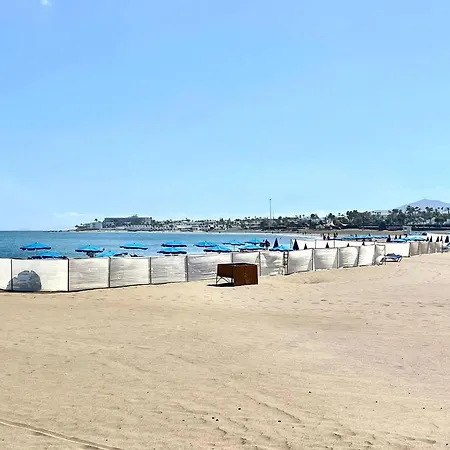 La The One Bedroom With Half Board, Wifi, In Playa Blanca * Playa Blanca (Lanzarote)